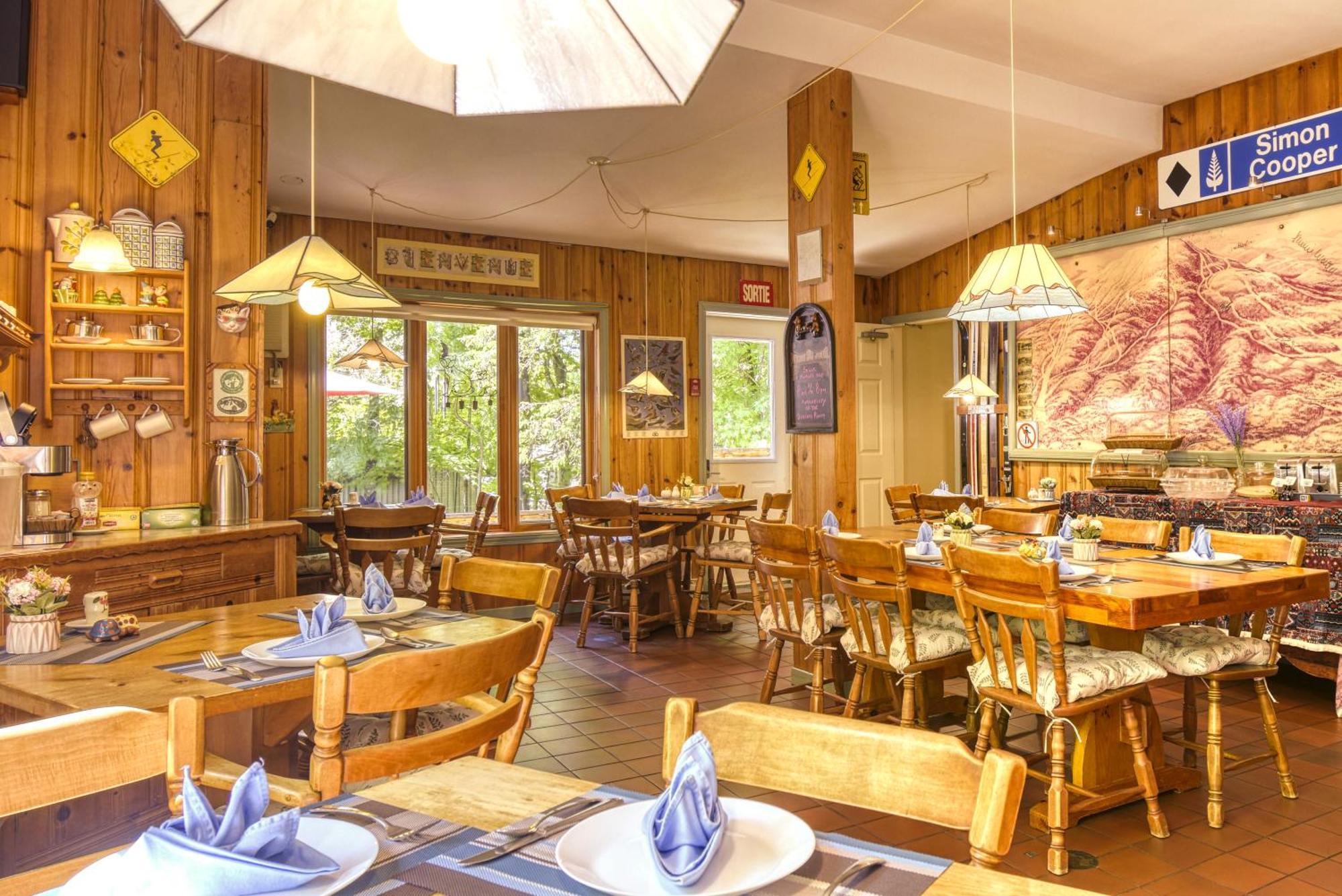 Auberge Le Lupin-Self Check-In Mont-Tremblant Eksteriør billede