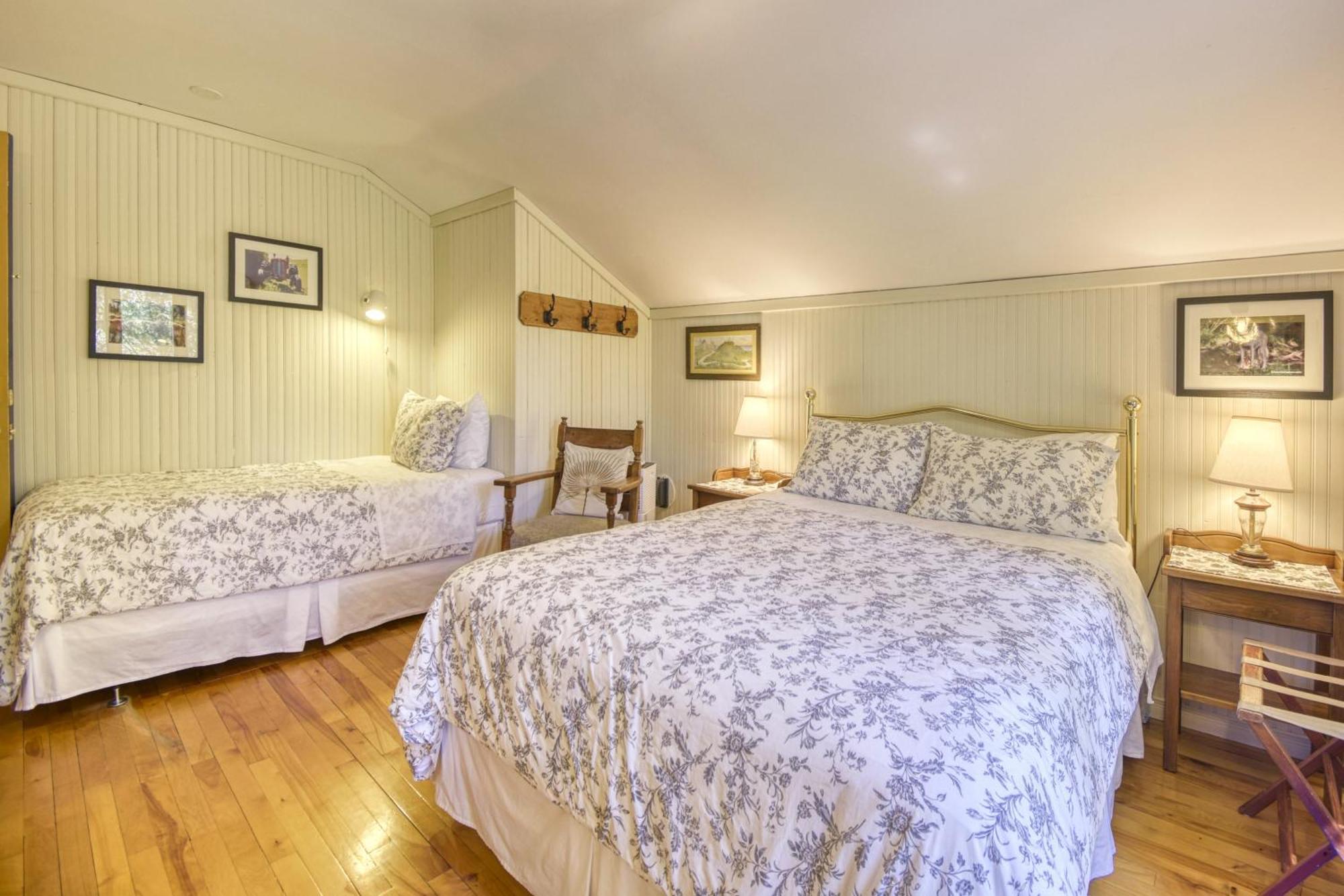 Auberge Le Lupin-Self Check-In Mont-Tremblant Eksteriør billede