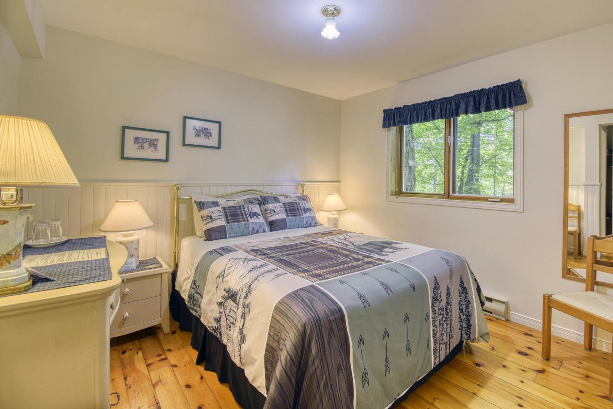 Auberge Le Lupin-Self Check-In Mont-Tremblant Eksteriør billede